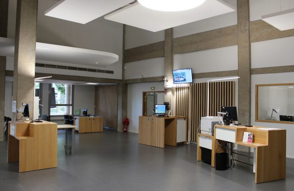 Agence CPAM mobilier d'accueil
