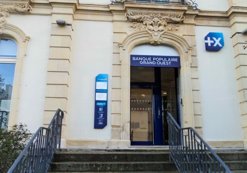 enseigne sur-mesure